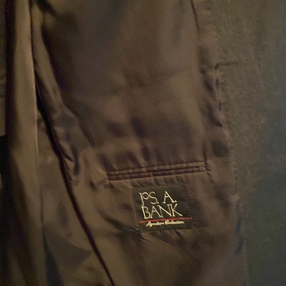 Jos A Bank Charcoal Black Signature Collection Suit 44R - Picture 3 of 9